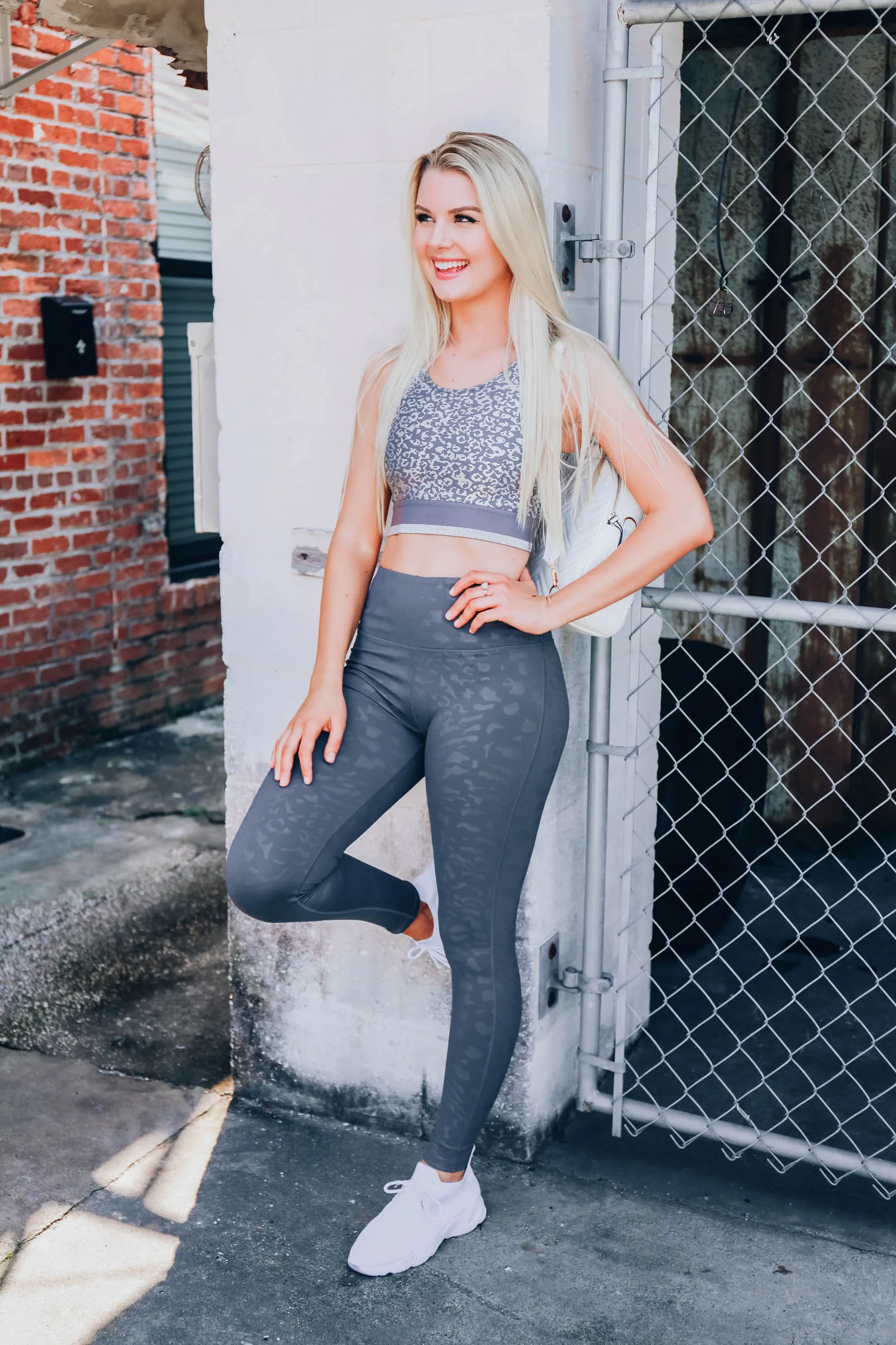 Feelin' The Burn Leggings - Charcoal