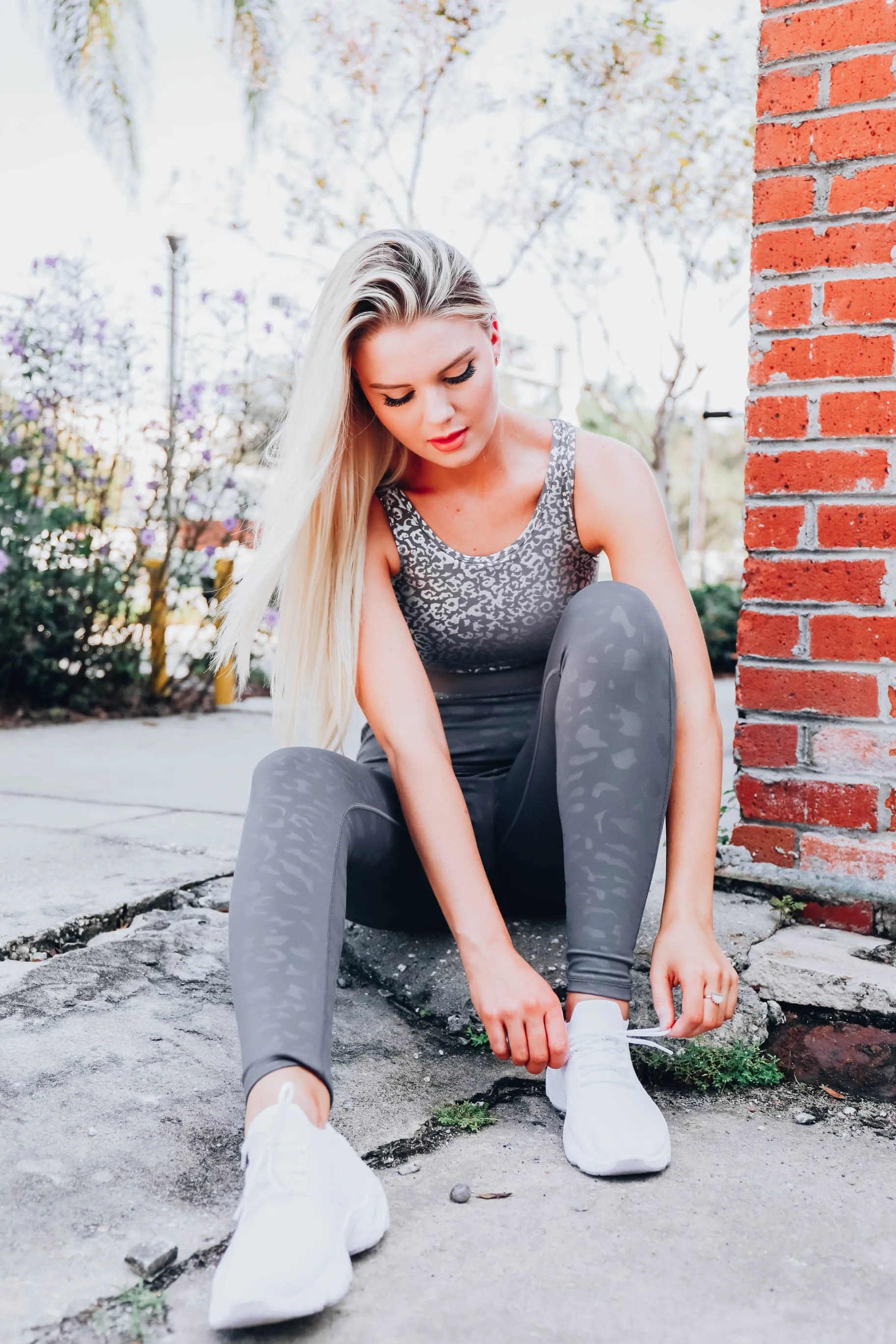 Feelin' The Burn Leggings - Charcoal