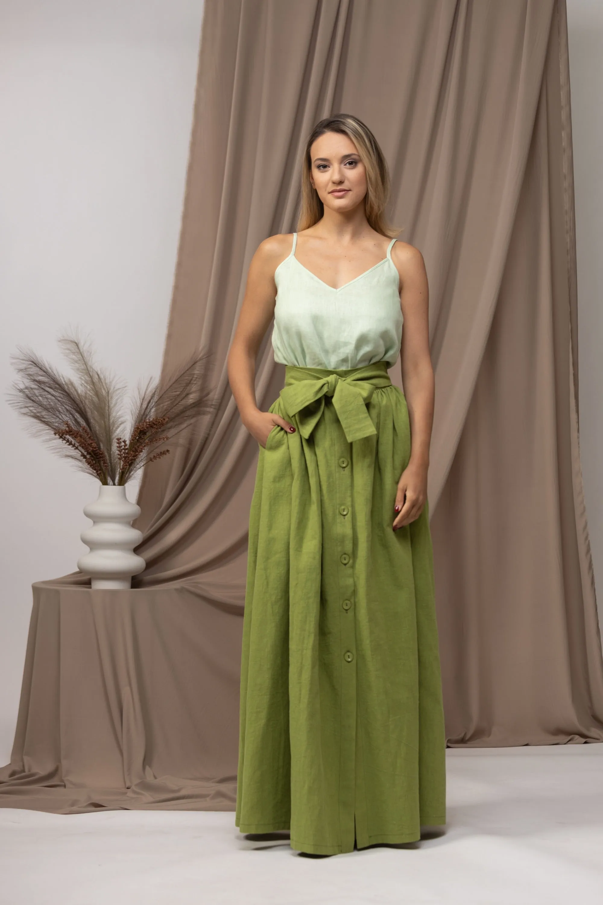 High Waist Linen Skirt with Sewed in Belt