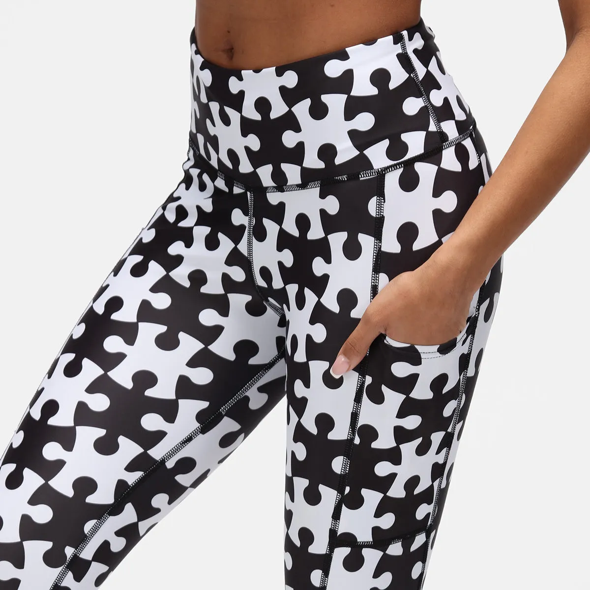 Monochrome Jigsaw Leggings