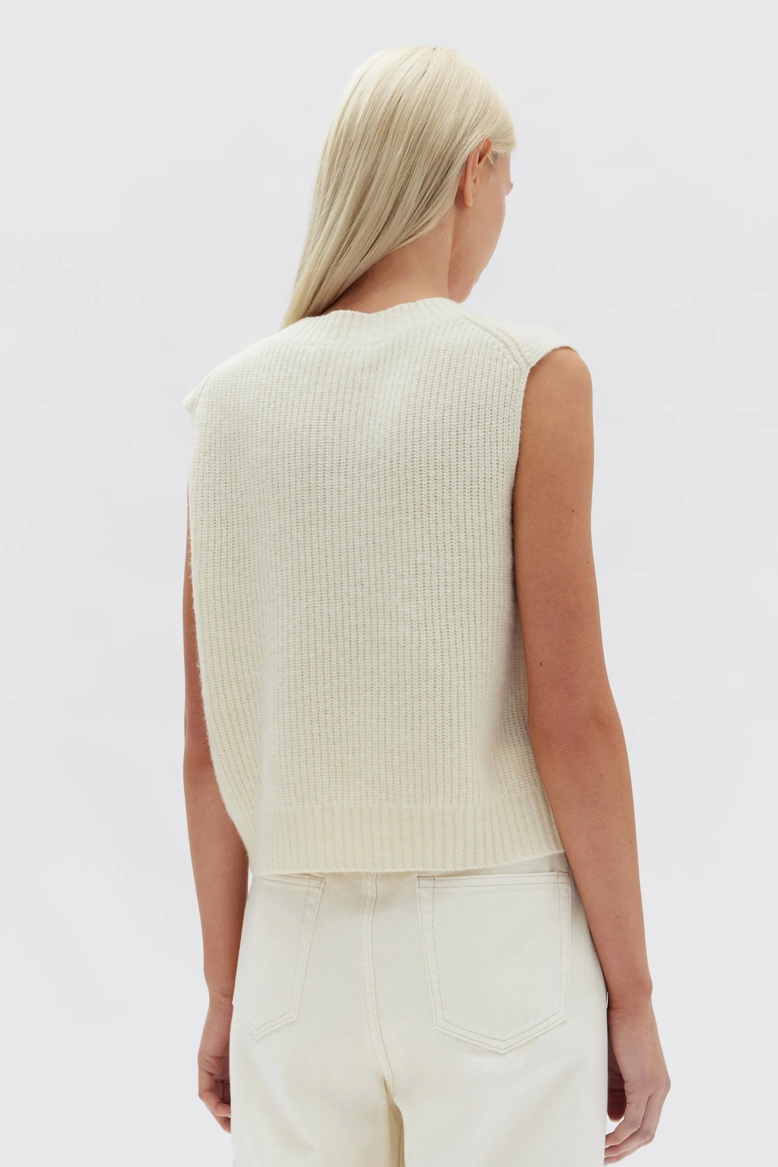 Nova Knit Vest