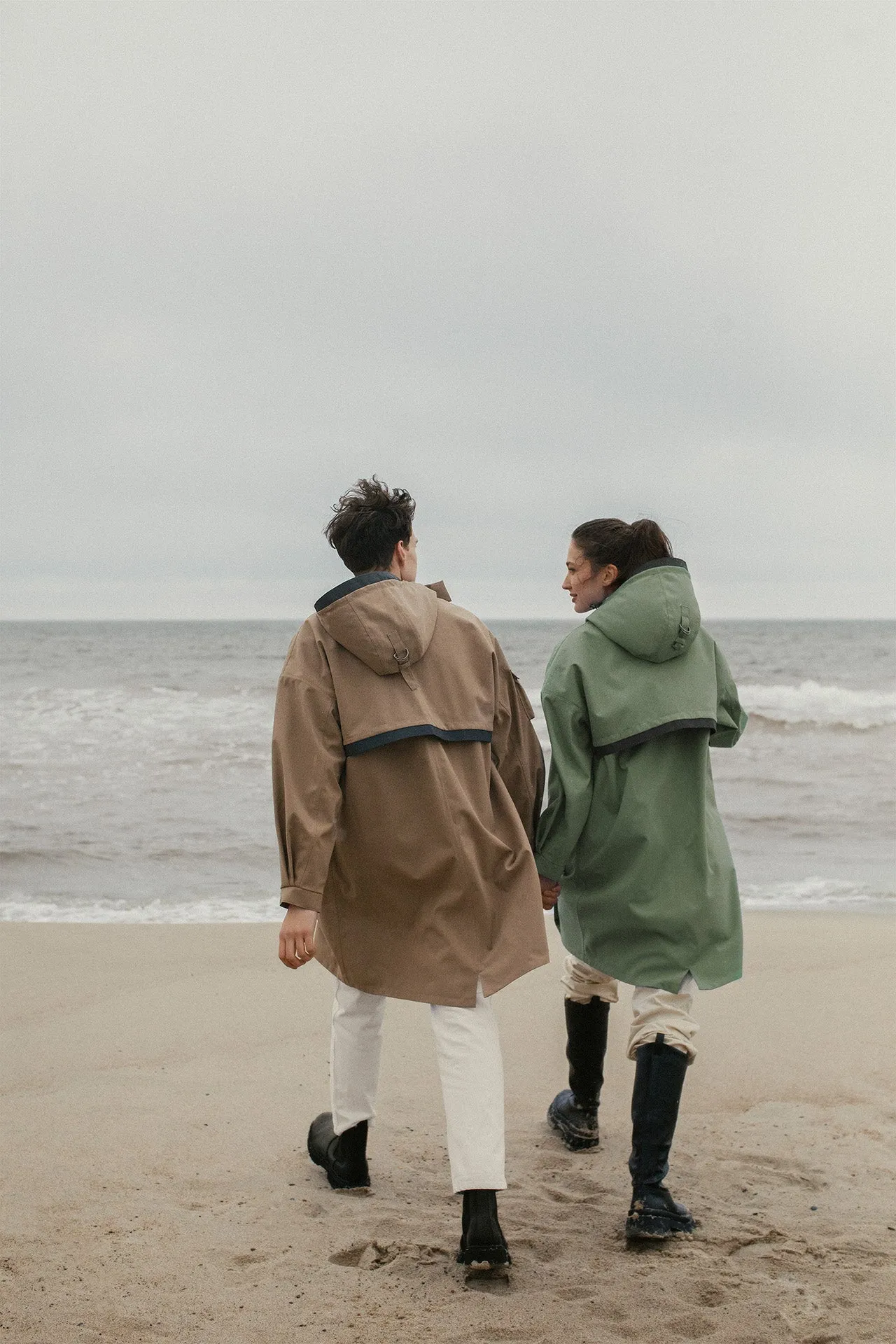 OLIVE MARILA RAINCOAT - recycled materials