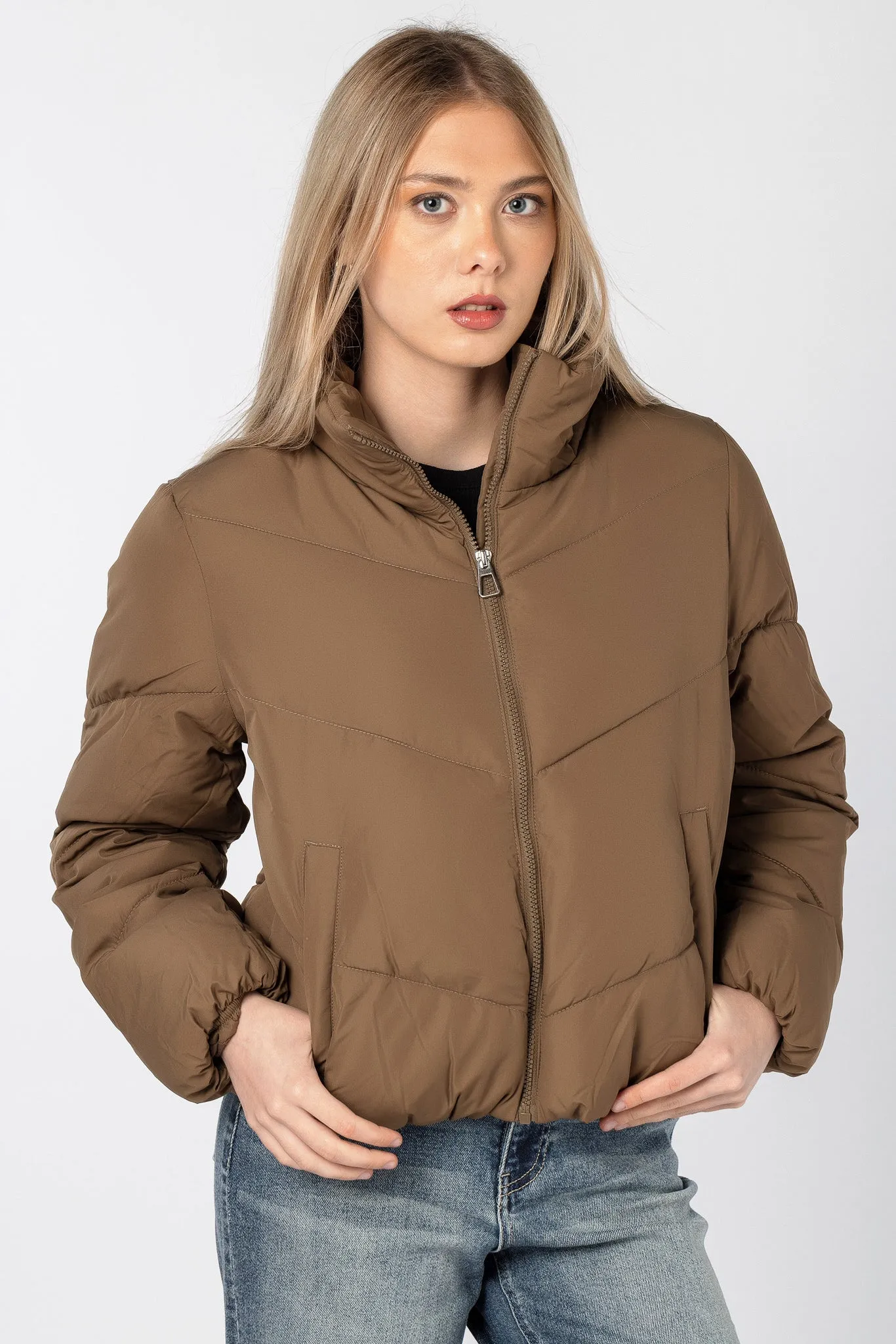 ONLY Maggi Solid Short Puffer