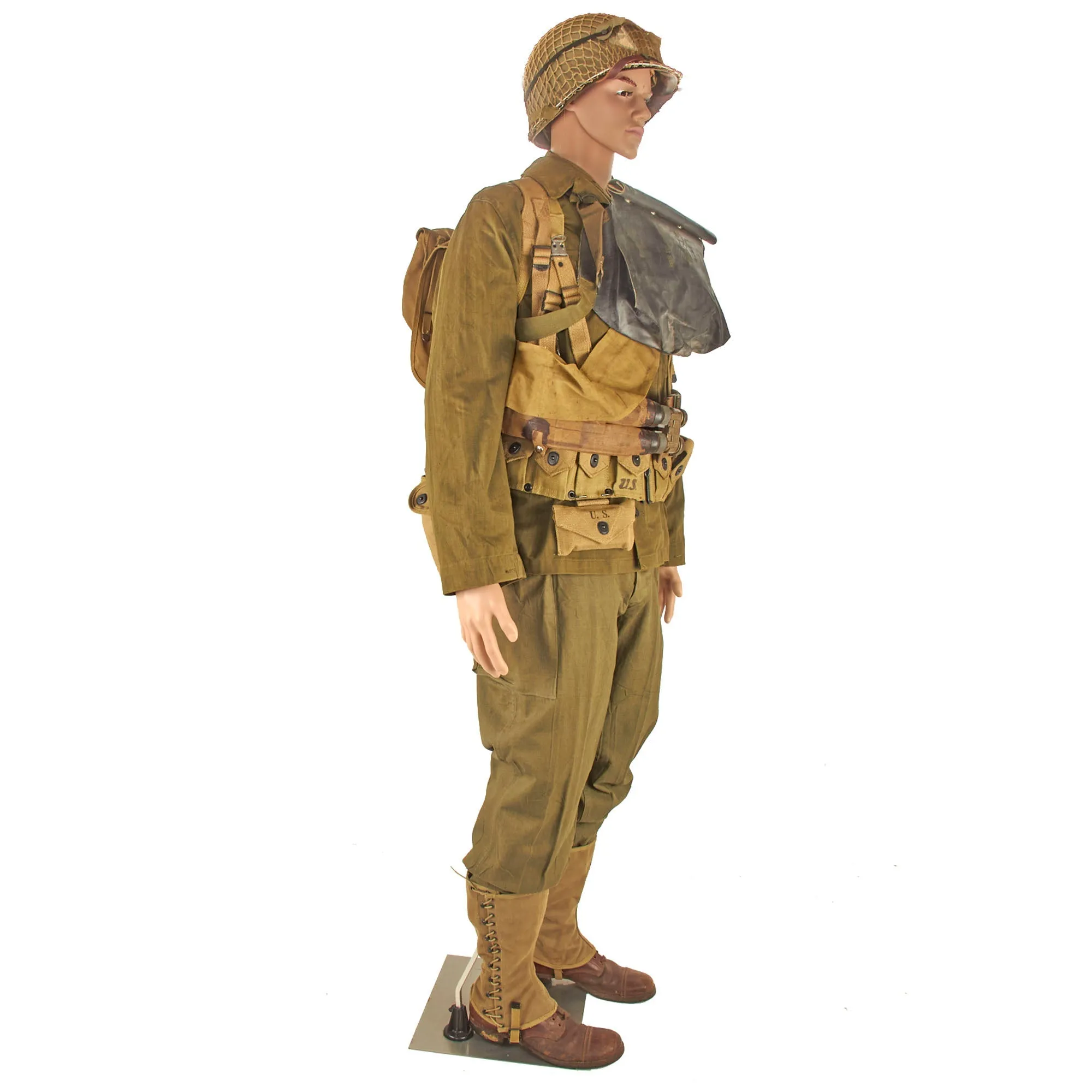 Original U.S. WWII US Army D-Day Invasion Full Mannequin Set With Equipment