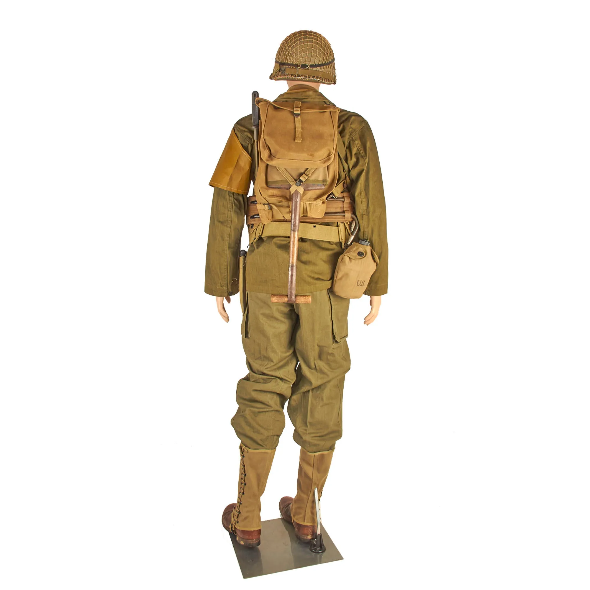 Original U.S. WWII US Army D-Day Invasion Full Mannequin Set With Equipment