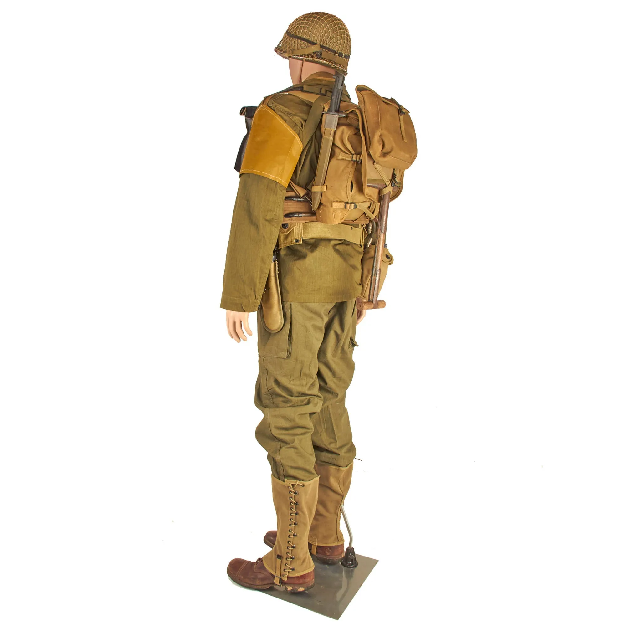 Original U.S. WWII US Army D-Day Invasion Full Mannequin Set With Equipment