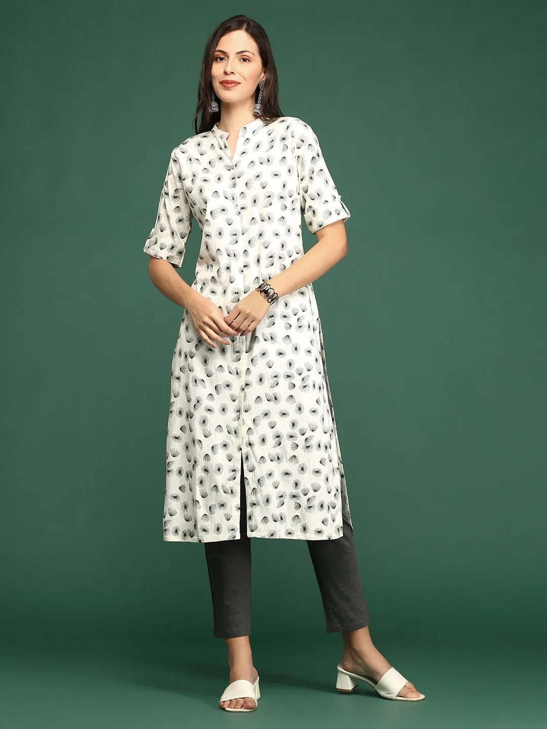 Women's Off White Printed Straight Kurta