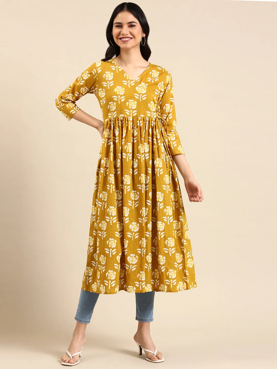 Women's Yellow Printed A-Line Kurta